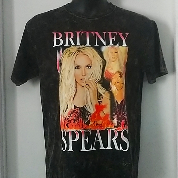 britney spears Tops - Officially Licensed Britney Spears T-Shirt